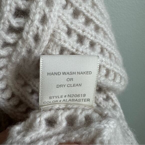 NEW Naked Cashmere Wren Crochet Short Sleeve Cashmere Shirt in Alabaster Medium - Picture 8 of 11